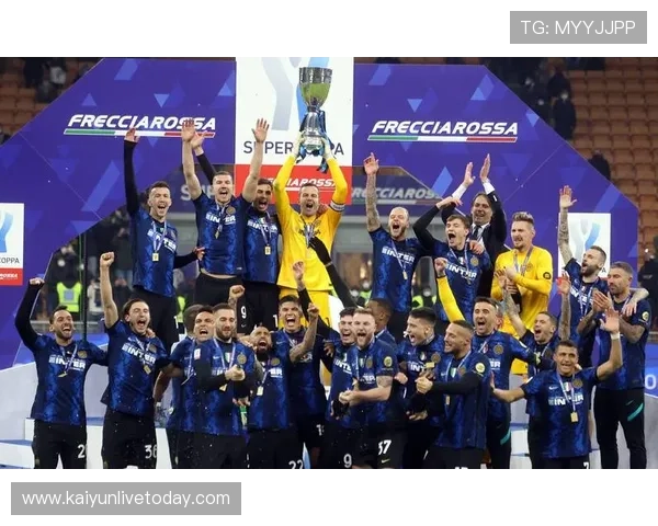 五大联赛球员表现分析及数据趋势解析：攻守平衡与赛季表现变化